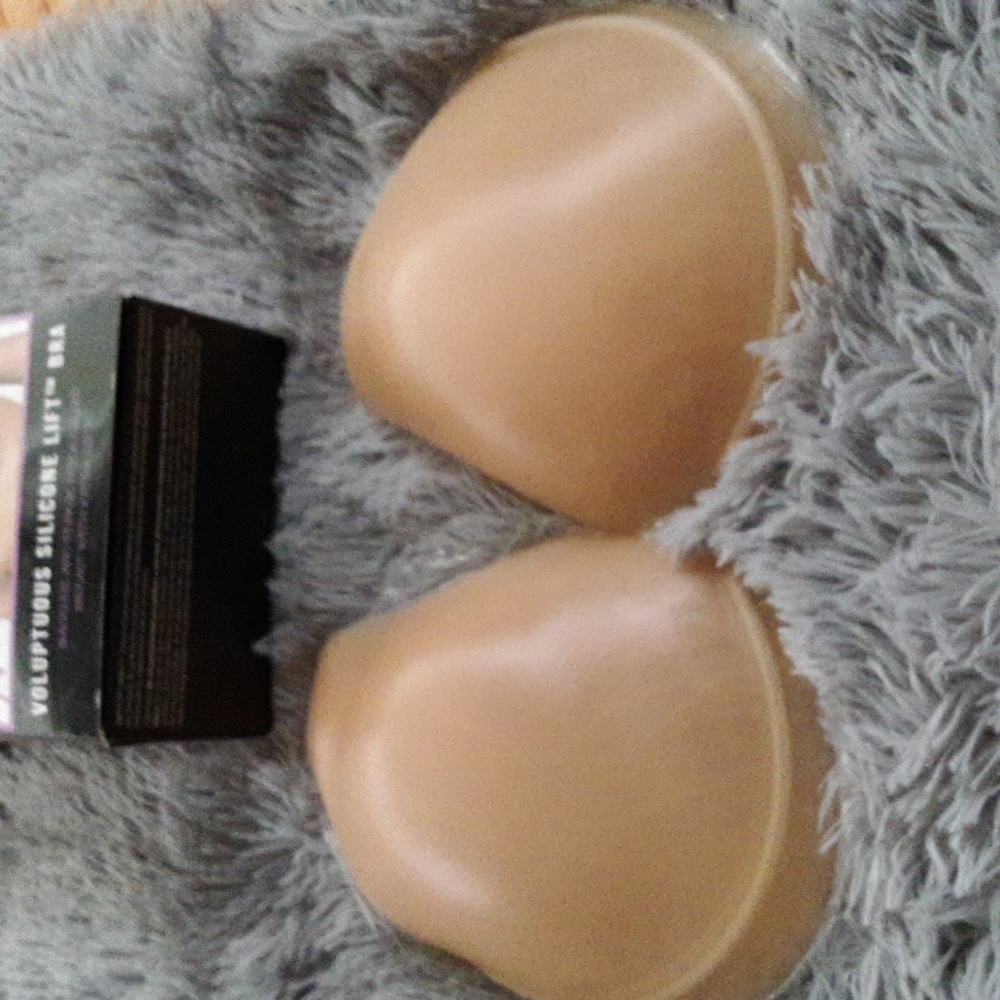 Lingerie Solutions Voluptuous Silicone Lift Bra